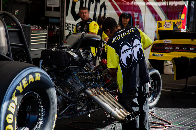 Illustration for article titled Peek Into the Nonstop Action of the NHRA Finals